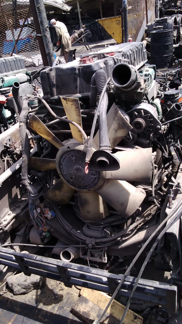 USED VOLVO TRUCK ENGINE FOR SALE - 800buildingmaterials Dubai UAE Abu ...